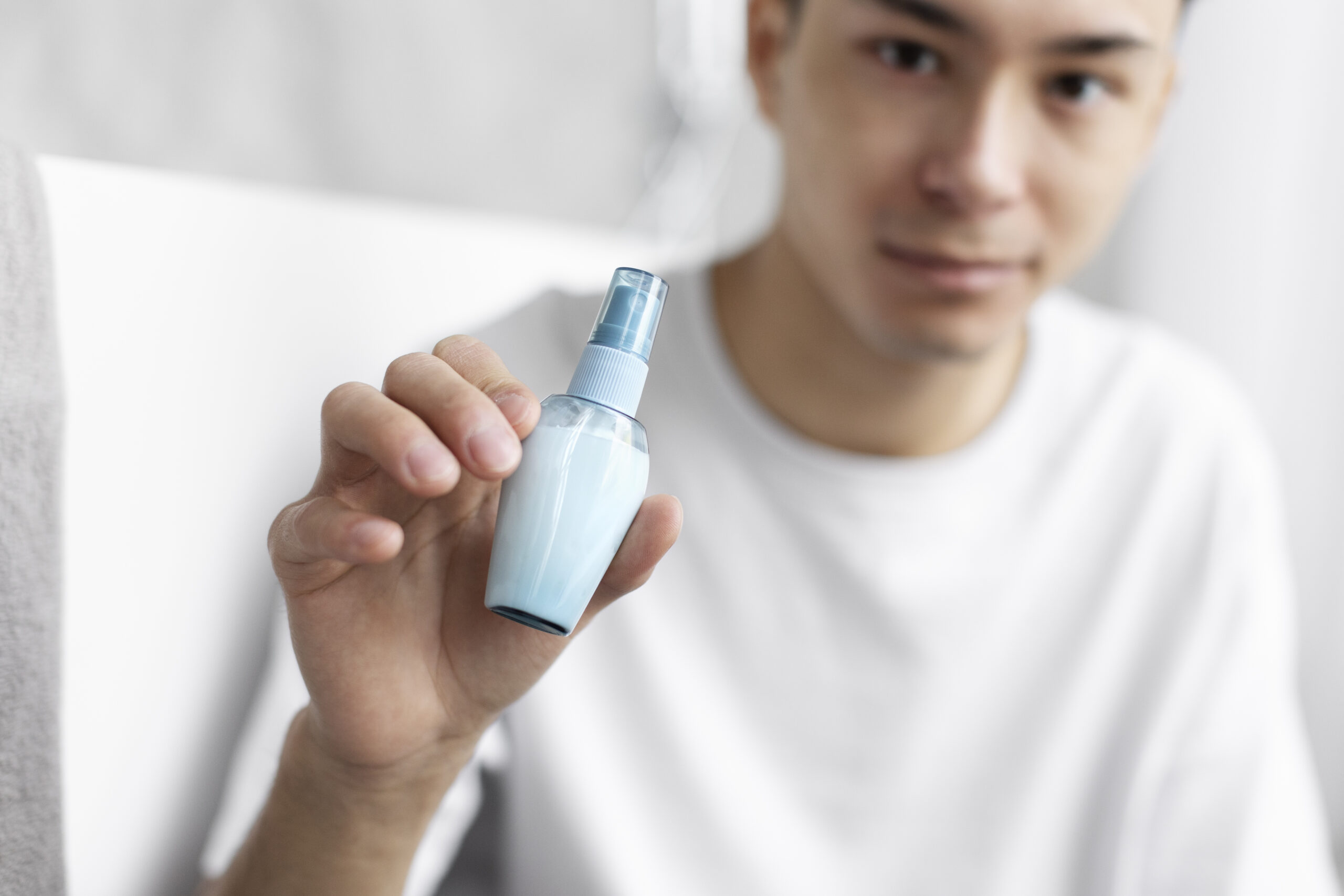hypochlorous acid spray